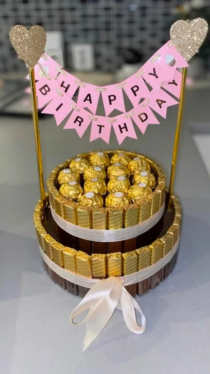 Ferrero Rocher Chocolate Cake Gift Stand